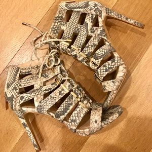 Vince Camuto Snake Skin Gladiator Heels Size 7